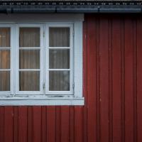 Rorbu : maison typique de pêcheurs à Hamnøy - îles Lofoten – Norvège