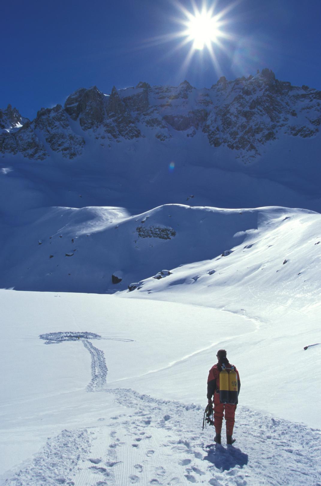 Le lac Sainte Anne au dessus de Ceillac dans le Queyras, à 2409 mètres - Hautes Alpes - France