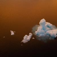 Photographie réalisée depuis un drone du fjord Sermilik sur la côte est du Groenland